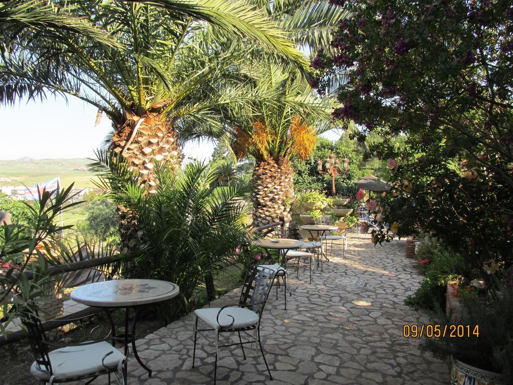 Agriturismo Reggia Saracena อากริเจนโต ภายนอก รูปภาพ