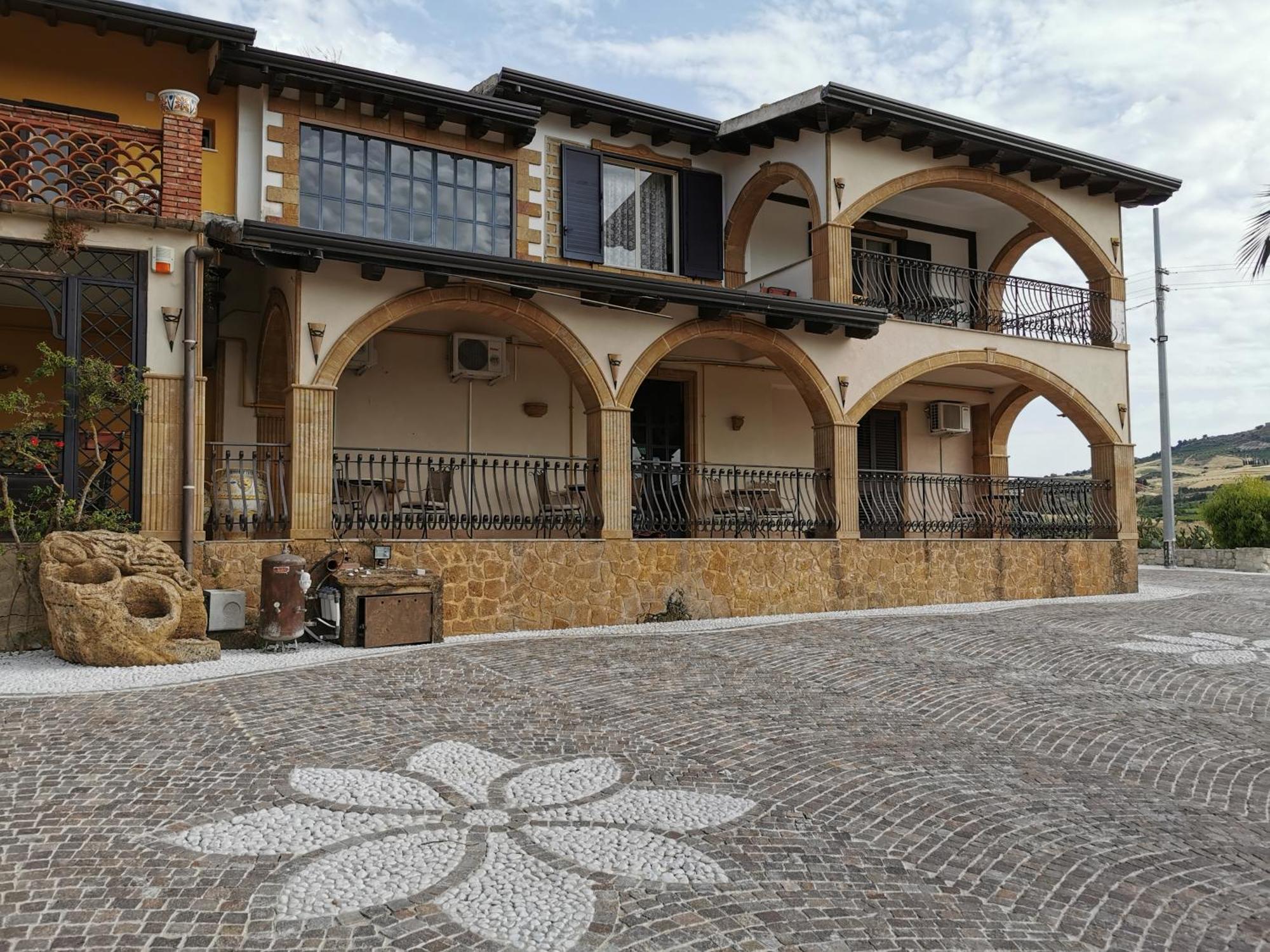 Agriturismo Reggia Saracena อากริเจนโต ภายนอก รูปภาพ