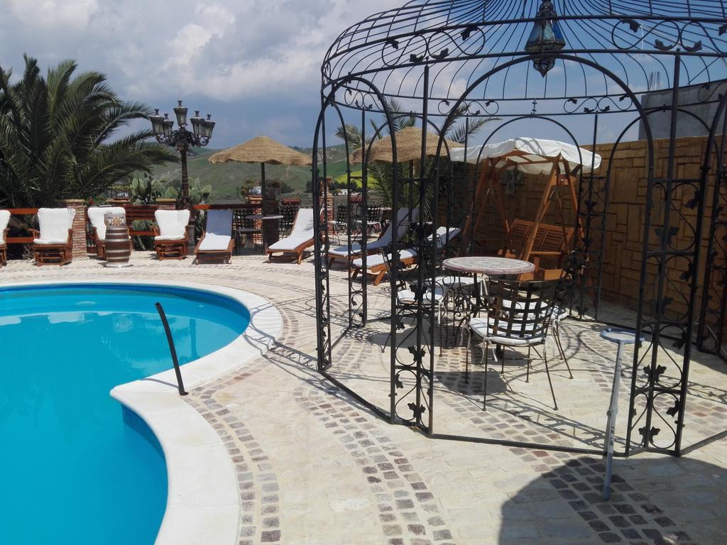 Agriturismo Reggia Saracena อากริเจนโต ภายนอก รูปภาพ