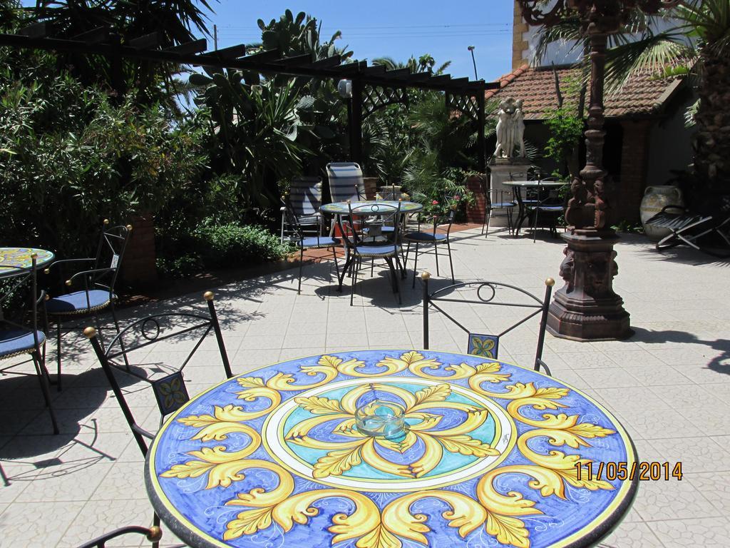 Agriturismo Reggia Saracena อากริเจนโต ภายนอก รูปภาพ