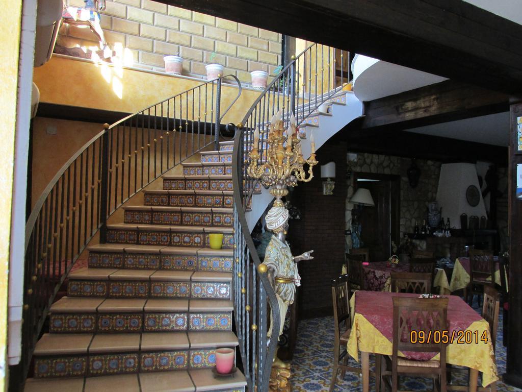 Agriturismo Reggia Saracena อากริเจนโต ภายนอก รูปภาพ