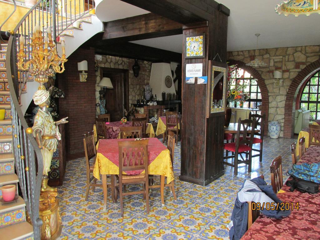Agriturismo Reggia Saracena อากริเจนโต ภายนอก รูปภาพ