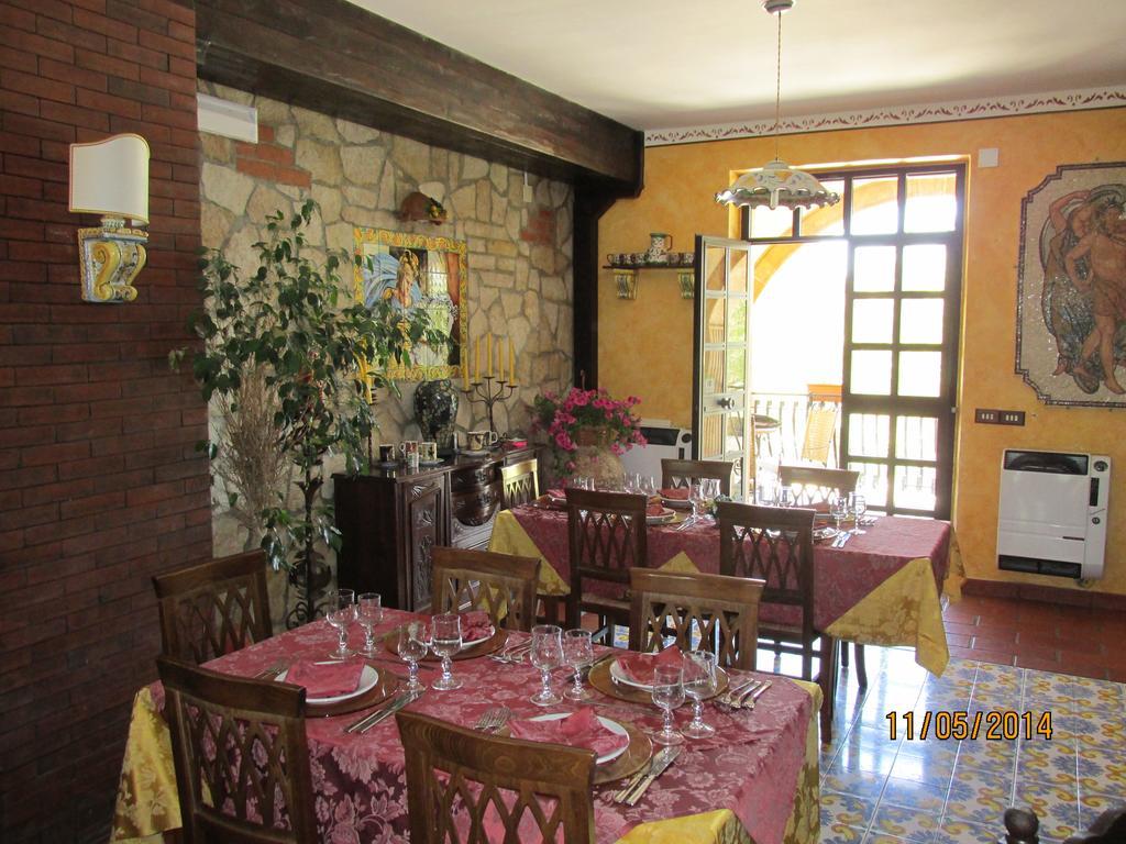 Agriturismo Reggia Saracena อากริเจนโต ภายนอก รูปภาพ