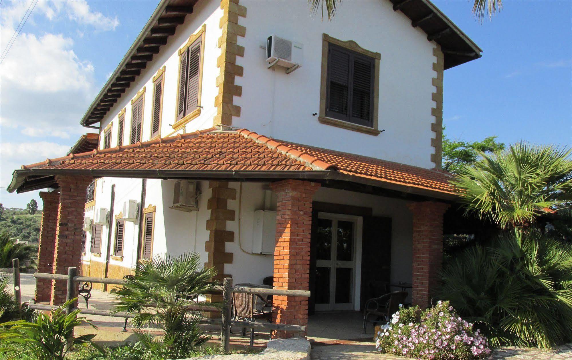 Agriturismo Reggia Saracena อากริเจนโต ภายนอก รูปภาพ