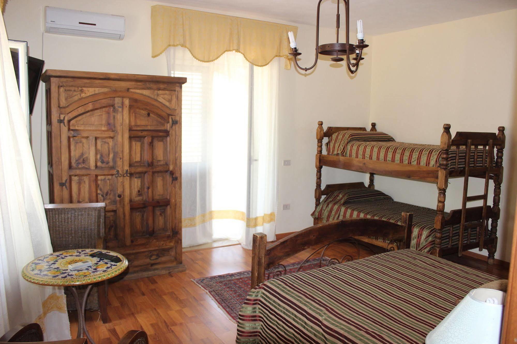 Agriturismo Reggia Saracena อากริเจนโต ภายนอก รูปภาพ