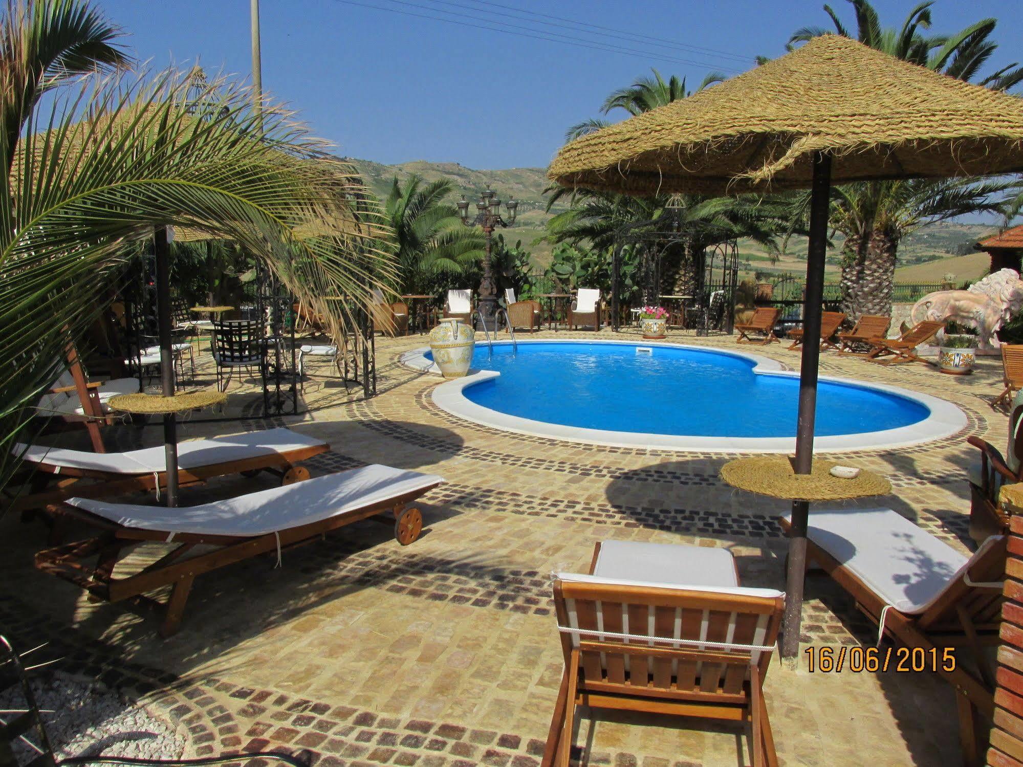 Agriturismo Reggia Saracena อากริเจนโต ภายนอก รูปภาพ